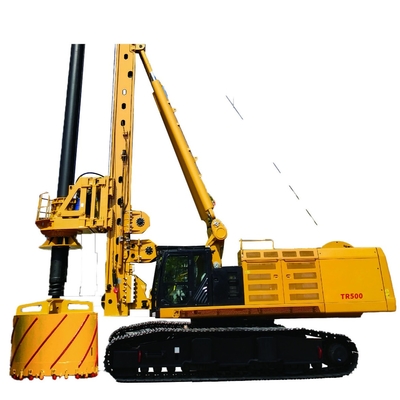 La grande profondeur superbe 130m 4000mm Dia Hydraulic Rotary Drilling Rig a monté sur le châssis original de CAT pour des travaux de construction